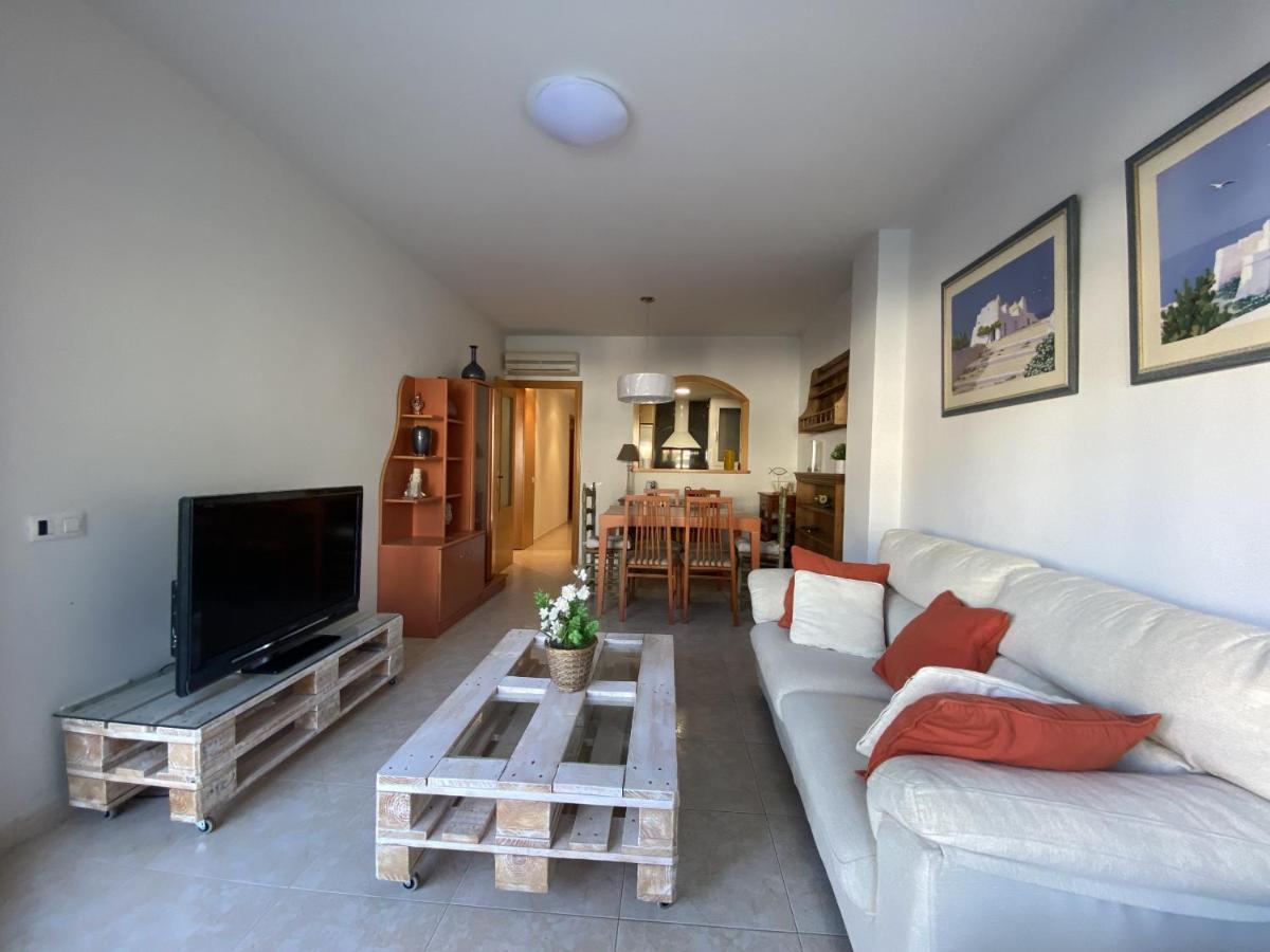 R123 Apartamento En La Planta Baja Con Piscina Cerca De La Playa Calafell Eksteriør billede