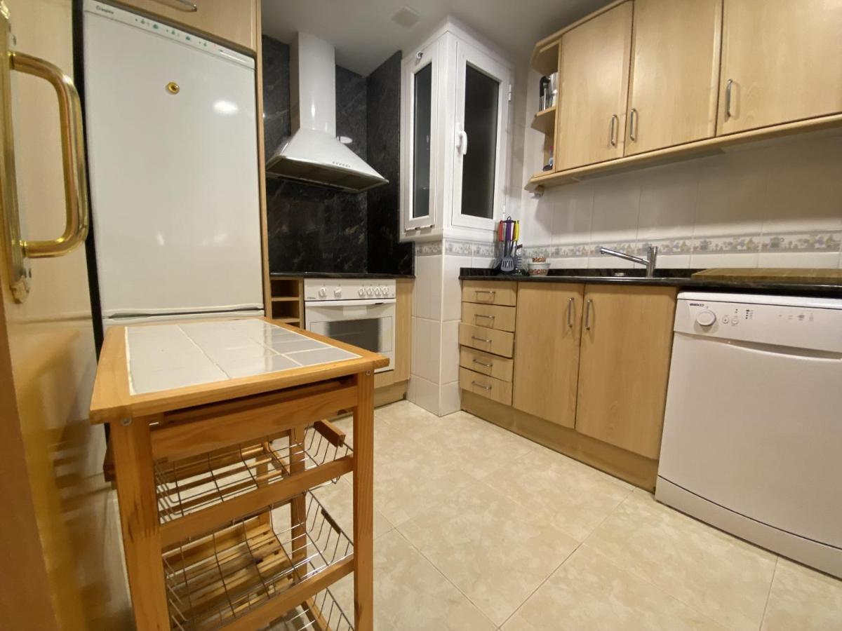 R123 Apartamento En La Planta Baja Con Piscina Cerca De La Playa Calafell Eksteriør billede